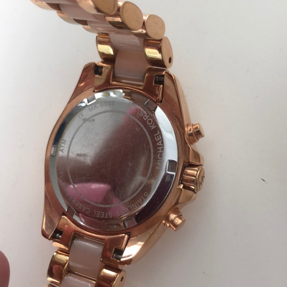 Michael Kors Watch - Picture 3 of 3